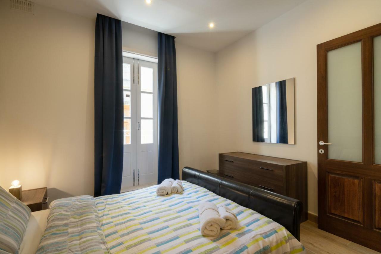ビルグ 16 Lettings - Charming Character Houseヴィラ エクステリア 写真